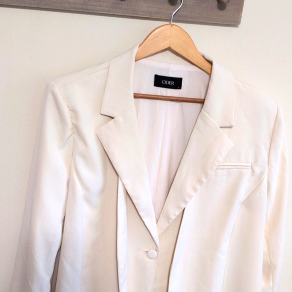 Cider Women's Cream Blazer/Jacket Size Large - Picture 2 of 12